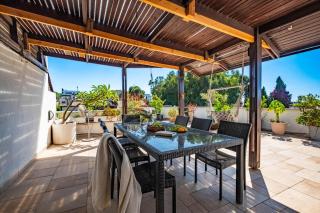 Ramat Hasharon Duplex Rooftop Oasis with Shelter - 9