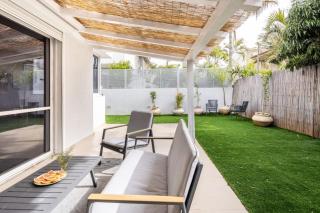 Serenity by the Sea – Poleg Villa - 3