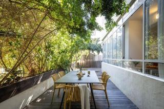 Bauhaus Sea-Side Garden Haven by Sea N Rent - Tel Aviv - 9
