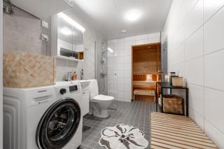 Stylish Nordic 2BR Apartment with Sauna - Steps from the Kuopio Cathedral - 5