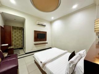 The Grand Hotel Multan - 3