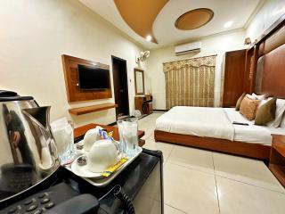 The Grand Hotel Multan - 7