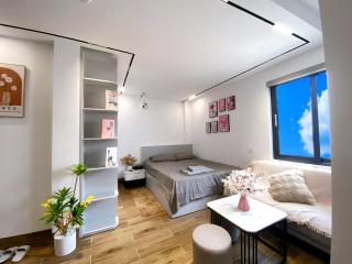 UNI Homestay - 4