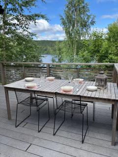 Lakeside Sauna Cottage - 4