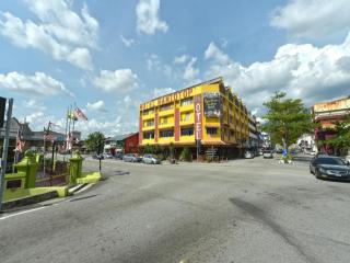 Super OYO Capital O 90659 Raintown Timbers Hotel - 2