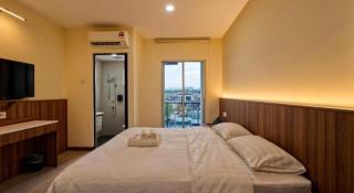 Weiss Hotels Kepong Baru - 1