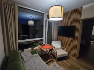 HEARTH HILL VIEW APARTMENT - 9