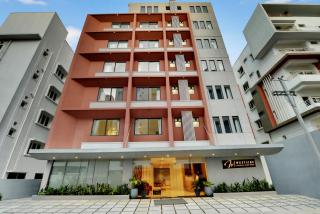 Westside Studio & Apart Hotel - 0
