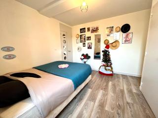 Le Cosy, Rives Entre Lyon et Grenoble, lit Queen 160, 4 pers, Calme côté jardin - Rives - 8