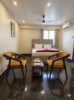Bajrangi Hotel - 6