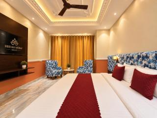Shree Maa Vaishno Hotel and Resort - 5