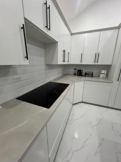 Modern 1BR Apt 7 Min to Scarborough PortTerminal - 6