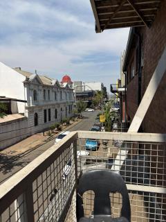 Modern suite at Maboneng with Wi-Fi & SmartTV - 5