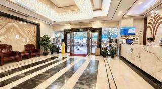 Guangzhou Liangyou Qicheng Hotel (Gangding Subway Station Jinan University Branch) - 4