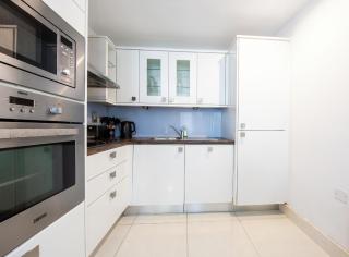 1-Bed + Sofa Bed | Dublin 4 | Excellent Location - 8