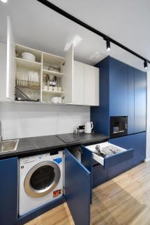 Blue Wine Apartments, projector, karaoke, PS5, smart lock - 6