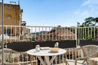 Nachlaot pearl Jacuzzi aparment by Baraca Bouyique - 3