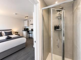 F2 Mini studio Rainham, Contractors, Parking, WIFI - 1
