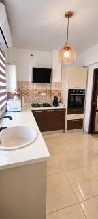 Brown Residence - Elegant Aparthotel - Boekarest - 5