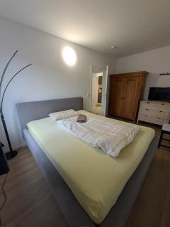 2 Zimmer Wohnung Donauradweg - 2