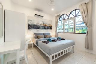 Karon Beach Holiday Home 1 - 3