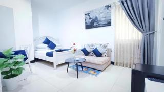 Queen Central Apartment-Hotel - 2
