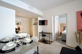 1BR Suite - King Size Bed - Wi-Fi - Sauna - 8