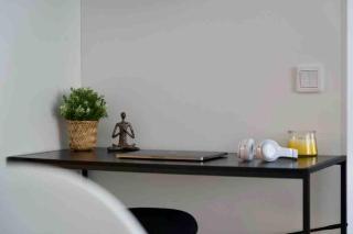 1BR Suite - King Size Bed - Wi-Fi - Sauna - 3