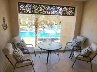 Mangroovy - 2BR La Blanca Pool View - 7