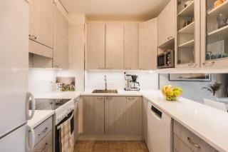 Penthouse with Sauna - King Size Bed - Free WiFi! - 2