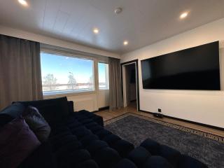 Spectacular River View - Downtown Rovaniemi - 0