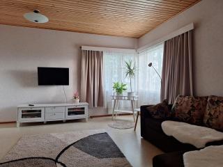 Large detached house without neighbors - 5