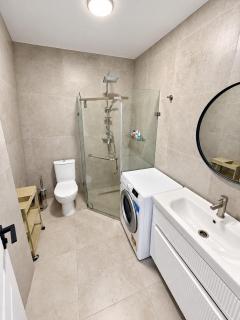 Fresh apartment, self check-in, high-speed WiFi, AC - Comrat - 8