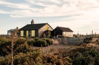 Dungeness Eco Beach House and Sea Views - 4