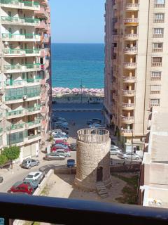 el mandra beach - 9