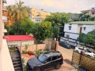Mangotree Homestay - 9