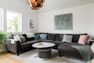 Family villa - 3BR - near Stockholm city - 3