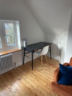 London Nice and well located flat - free private parking - 8
