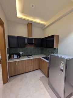 The Lodgers Luxury 2 BHK Apartment Near Sector 42 Gurugram - 6