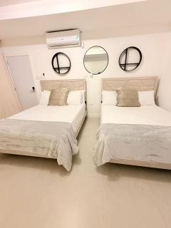 2BR and 1BR Spacious City Apartments with roof-top pool - 1