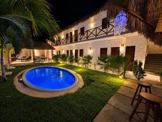 Hosts BR - Wind Suítes | Charme e Piscina em BG - 6