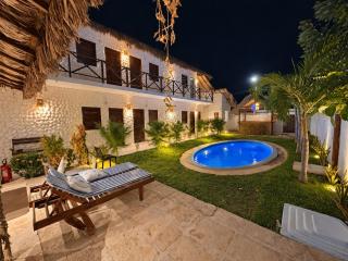 Hosts BR - Wind Suítes | Charme e Piscina em BG - 5
