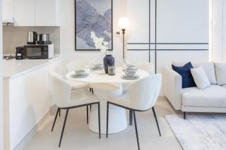 Bloomfields Dreamy 2BR in Radiant Boulevard - 1