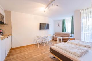 Ferienwohnpark Immenstaad am Bodensee Ein-Zimmer-Apartment 55 16 - 0