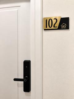 SRS Guest House - 9