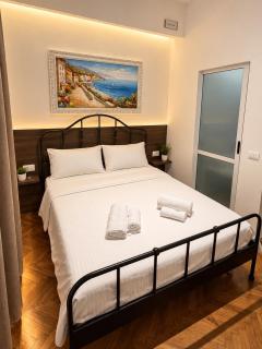 SRS Guest House - 3