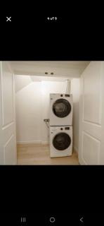 Reignare Suites 1-Bed Basement in SW Edmonton - 7