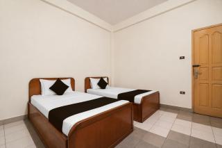 Hotel O near RS Awal Bros Sudirman formerly Flora Hotel - 1