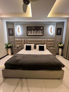 Refined Luxury 1BHK Suite Stylish and Serene - 0