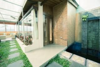 Rehat at Villa Cemara Kembar - 4